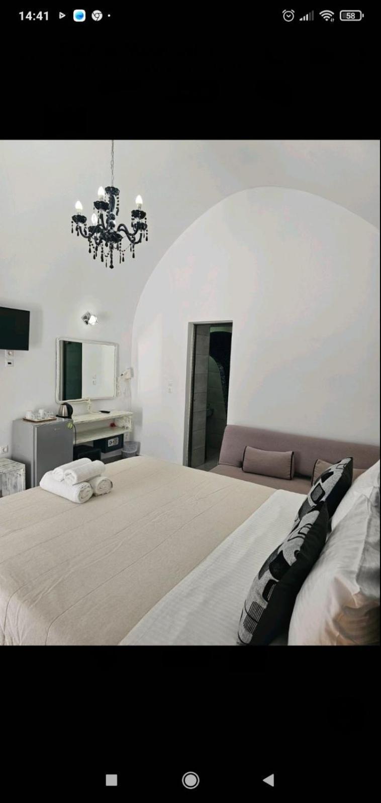 Unique Leta Apartment Fira  Ngoại thất bức ảnh