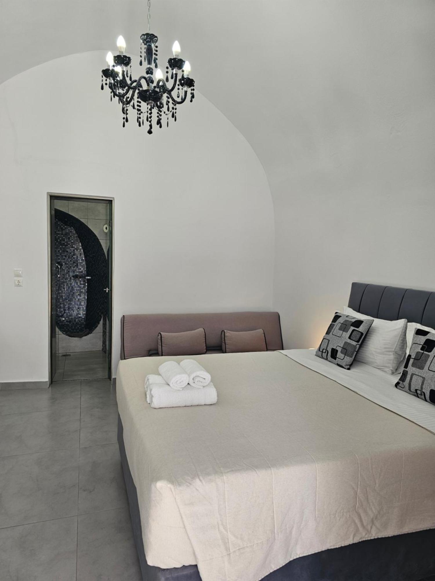 Unique Leta Apartment Fira  Ngoại thất bức ảnh