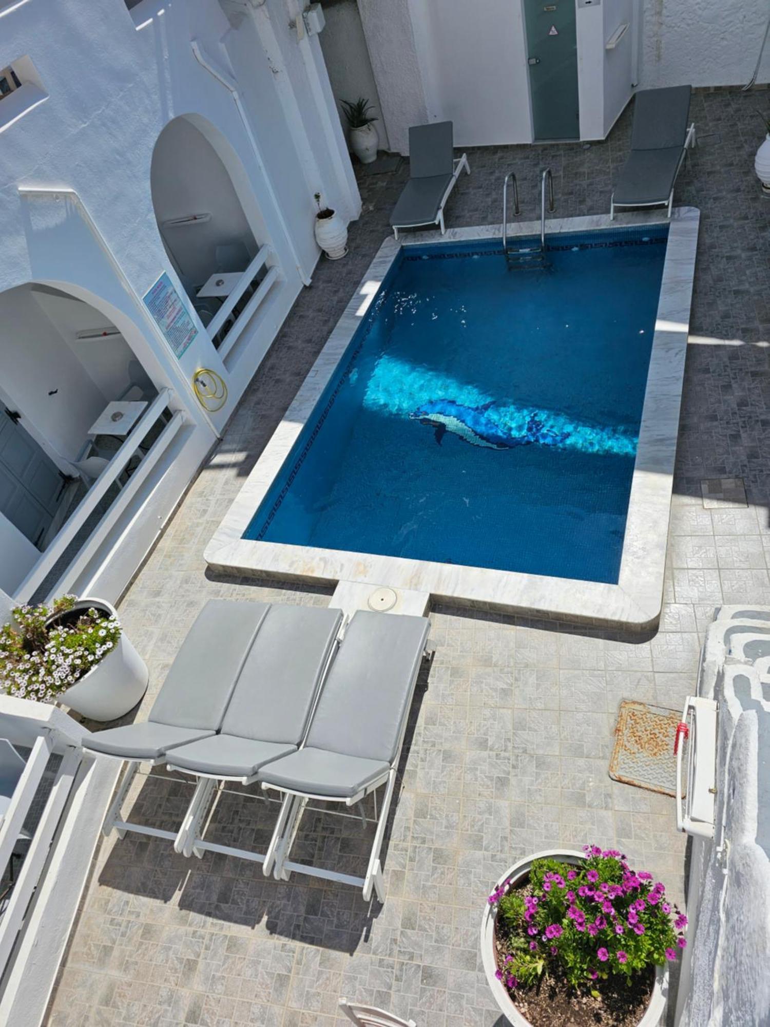 Unique Leta Apartment Fira  Ngoại thất bức ảnh