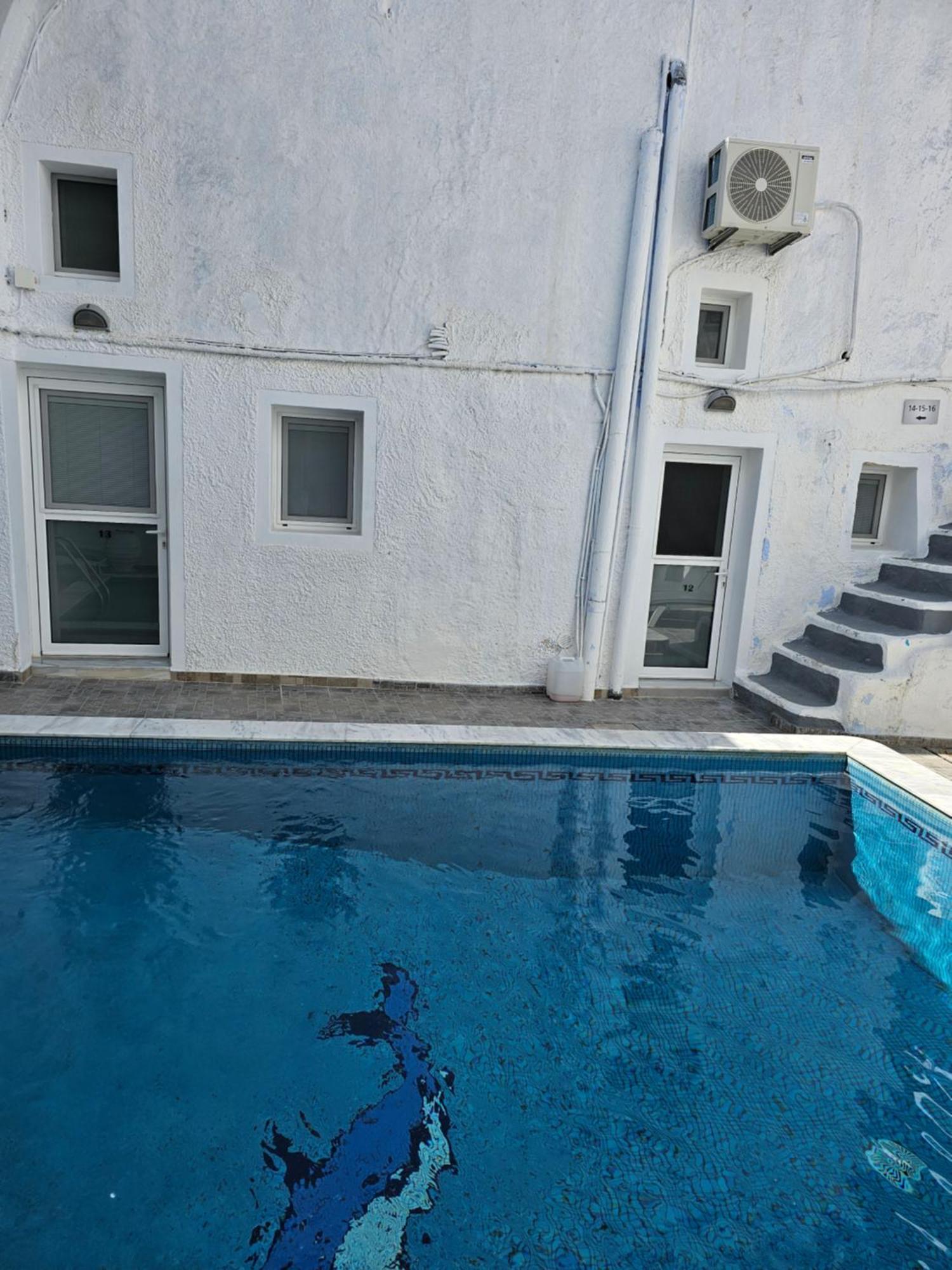 Unique Leta Apartment Fira  Ngoại thất bức ảnh