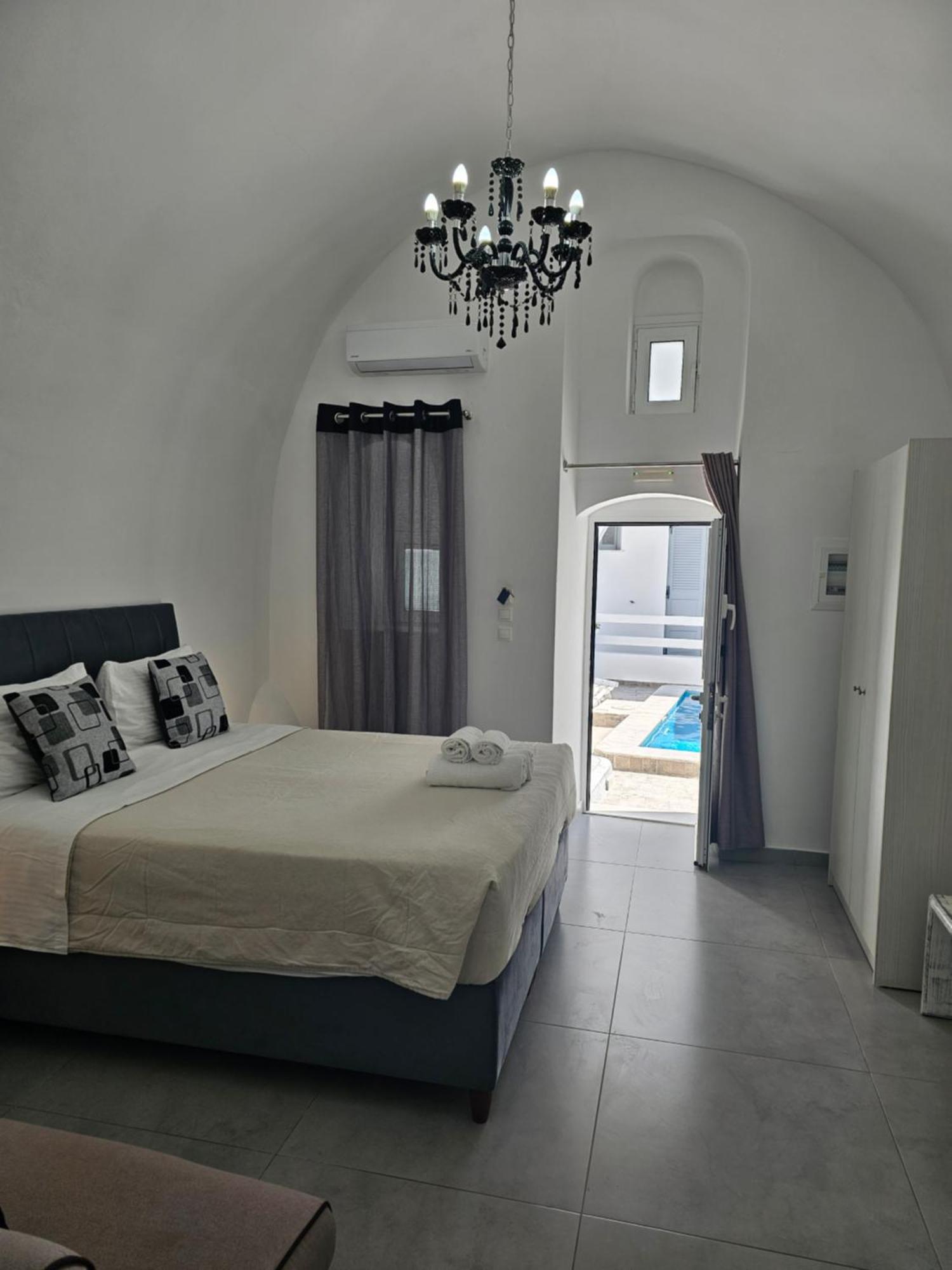 Unique Leta Apartment Fira  Ngoại thất bức ảnh